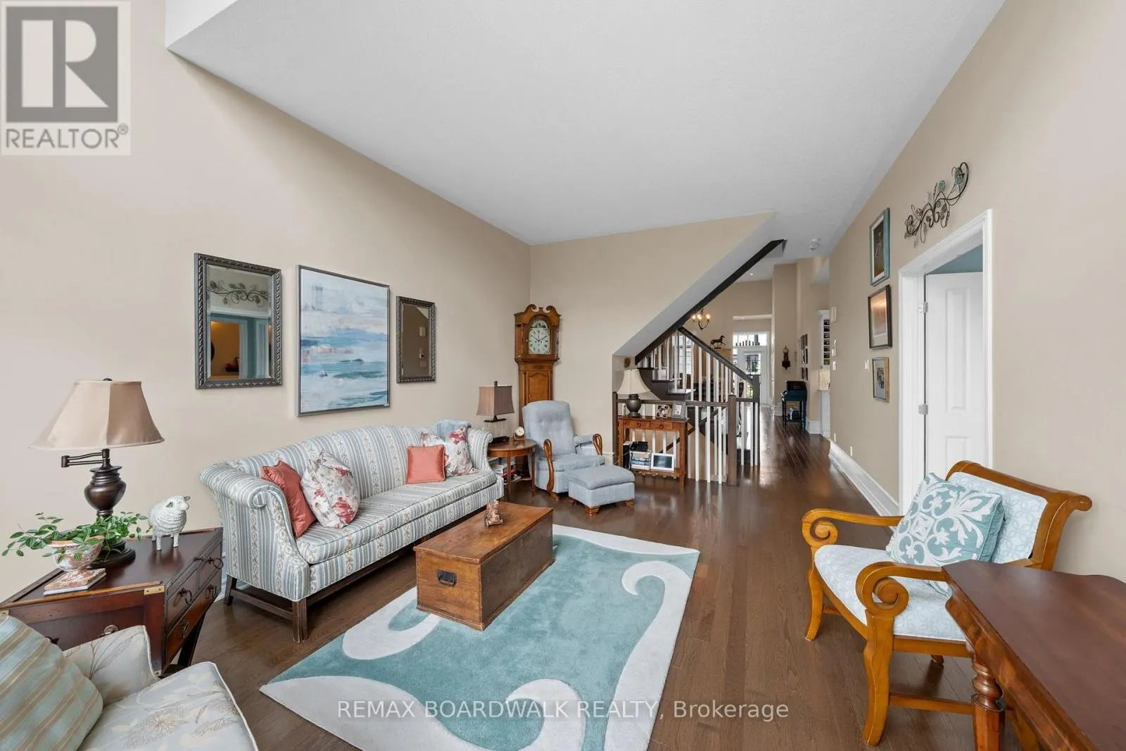 147 OXFORD STREET W