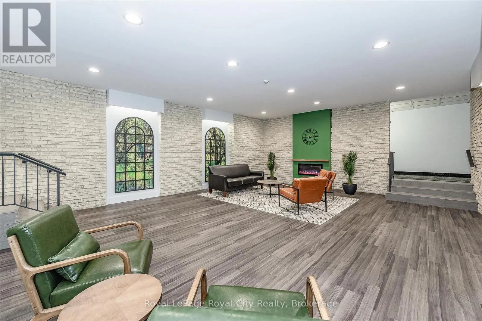 206 - 93 WESTWOOD ROAD #206