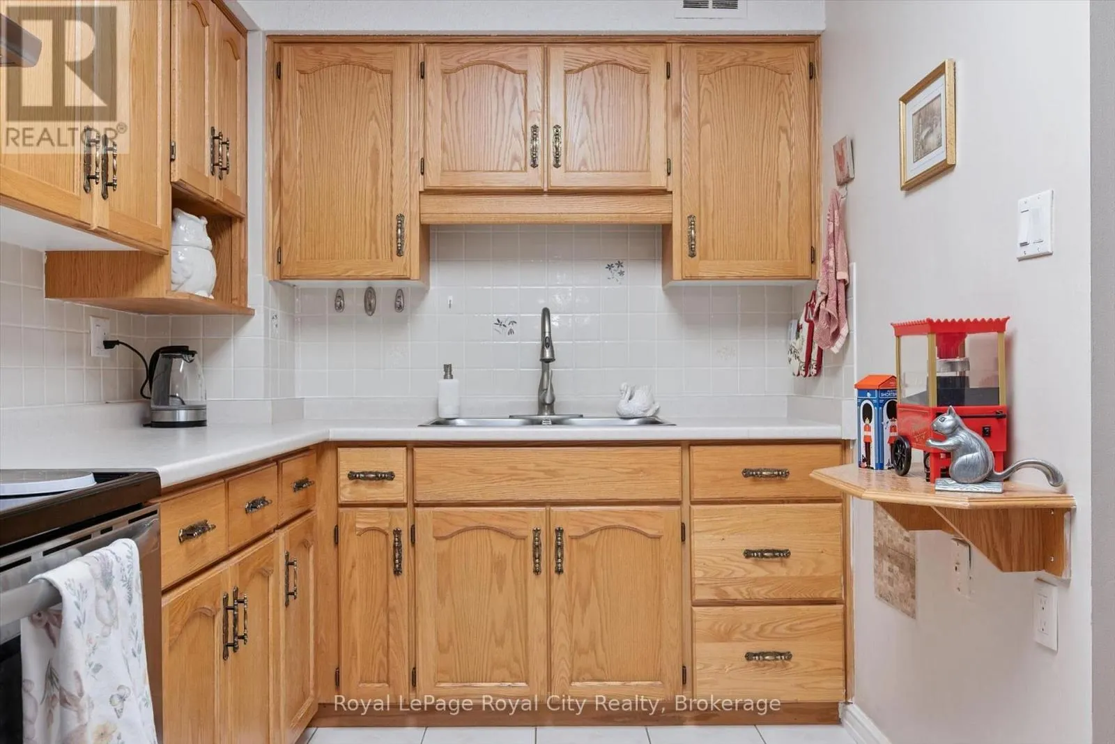 206 - 93 WESTWOOD ROAD #206