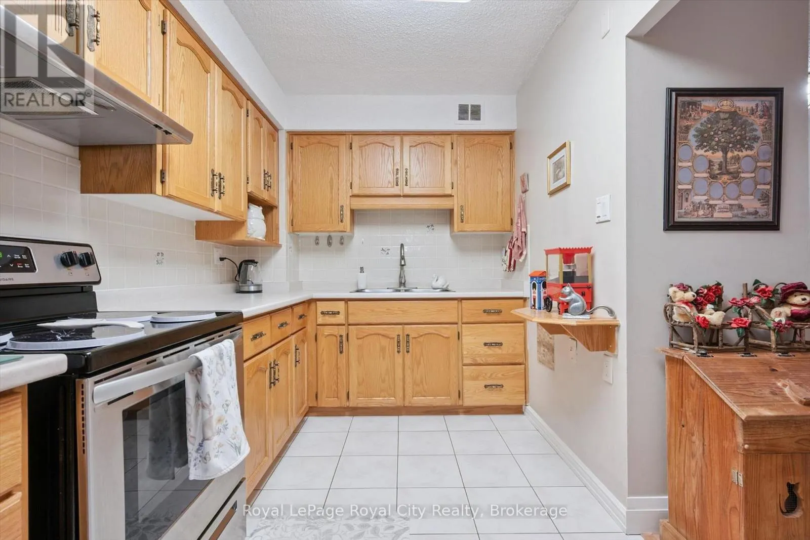 206 - 93 WESTWOOD ROAD #206