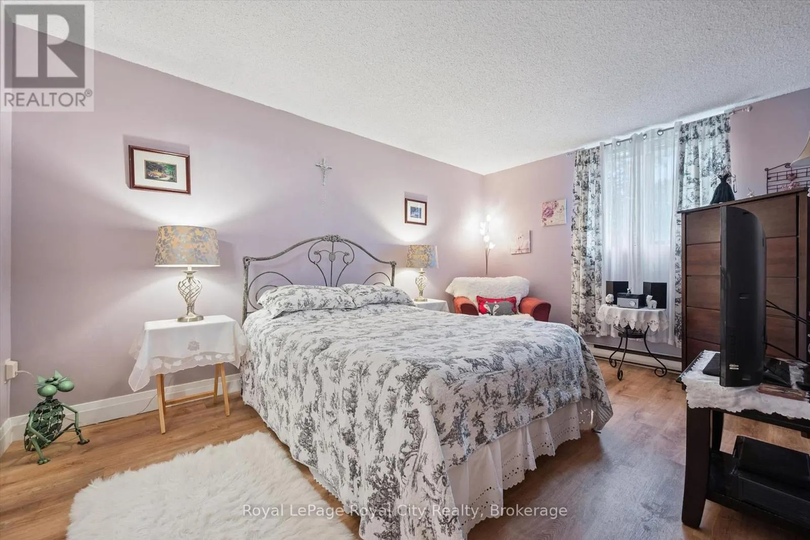 206 - 93 WESTWOOD ROAD #206