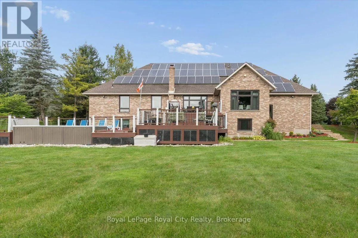 26 BRIDLE PATH