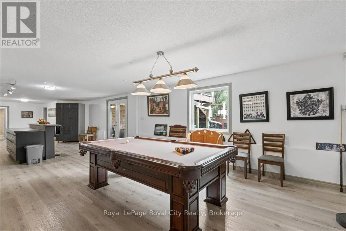26 BRIDLE PATH