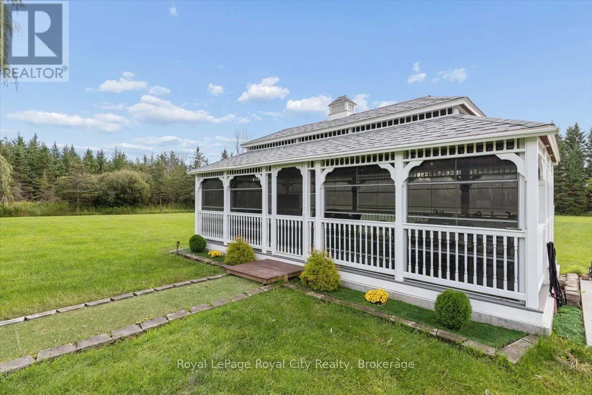 26 BRIDLE PATH