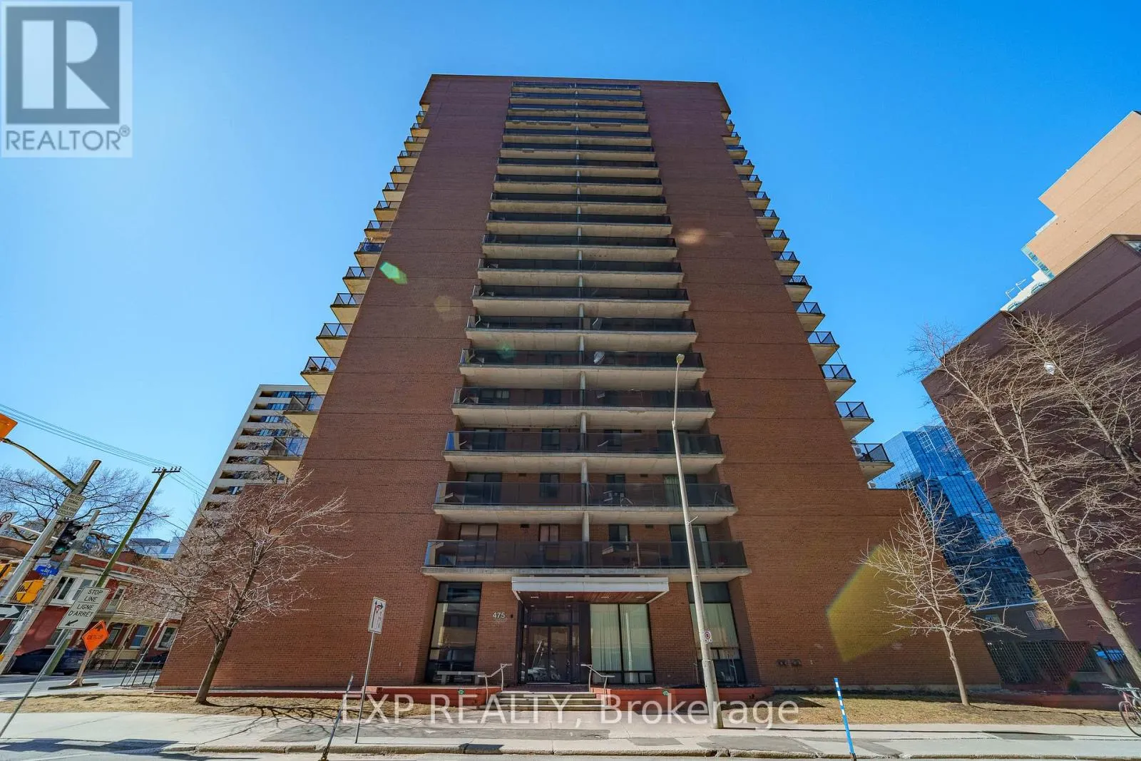 1002 - 475 LAURIER AVENUE W