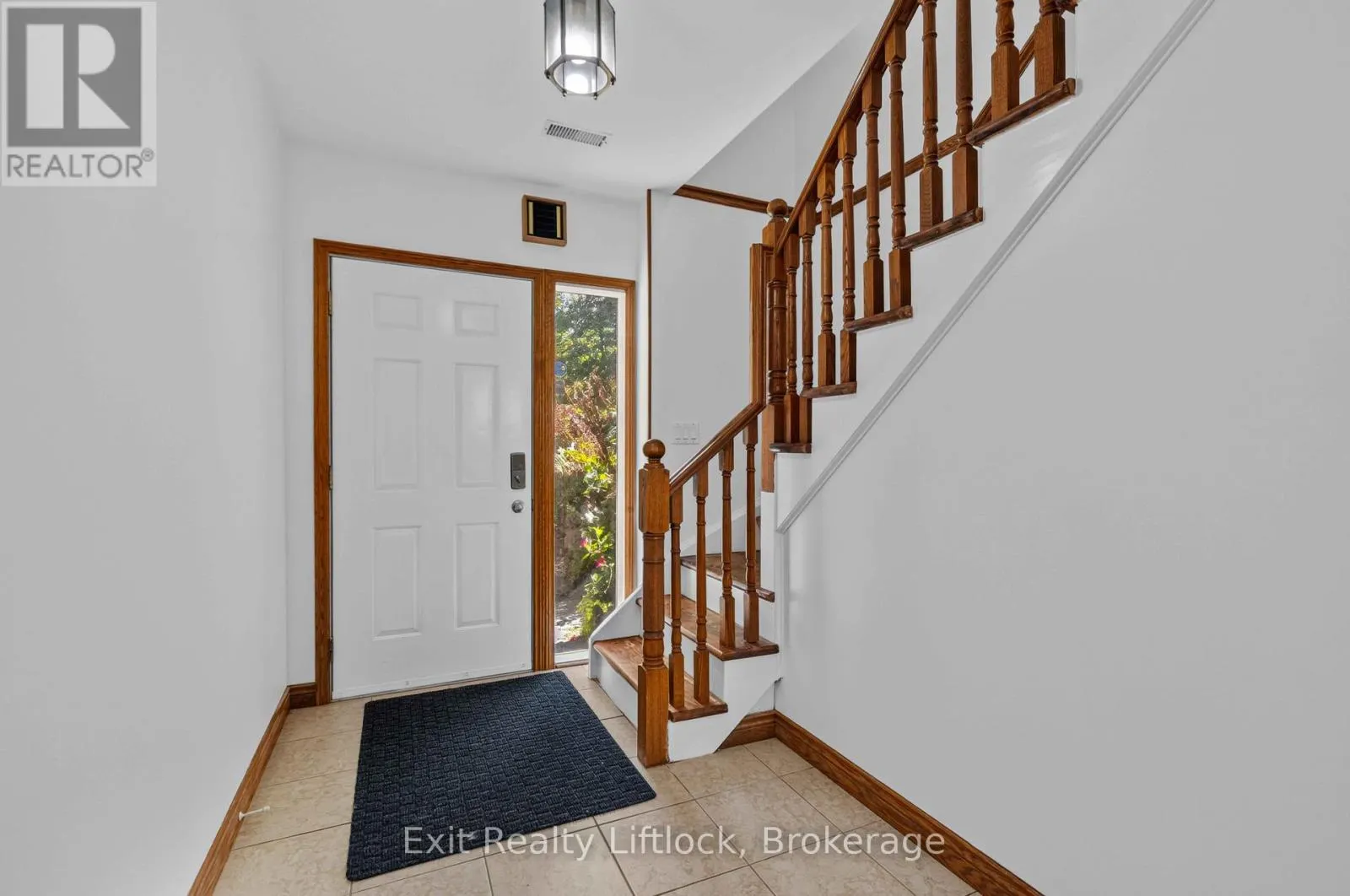 3262 BUCKHORN LANE