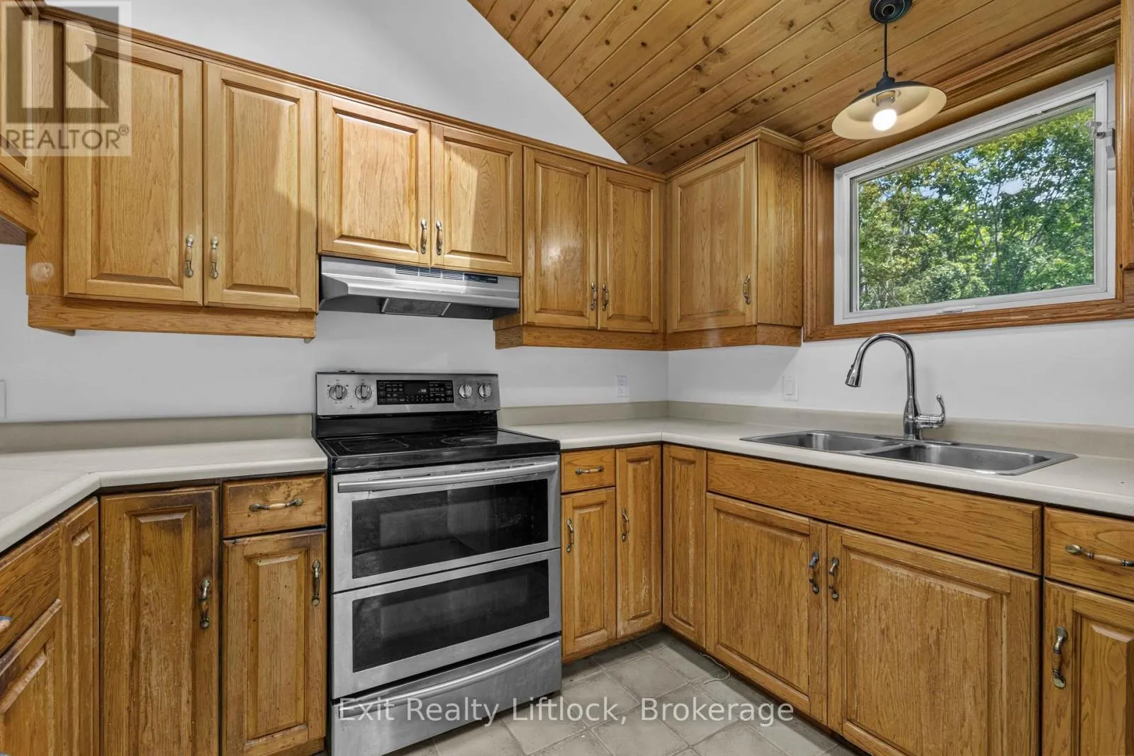3262 BUCKHORN LANE