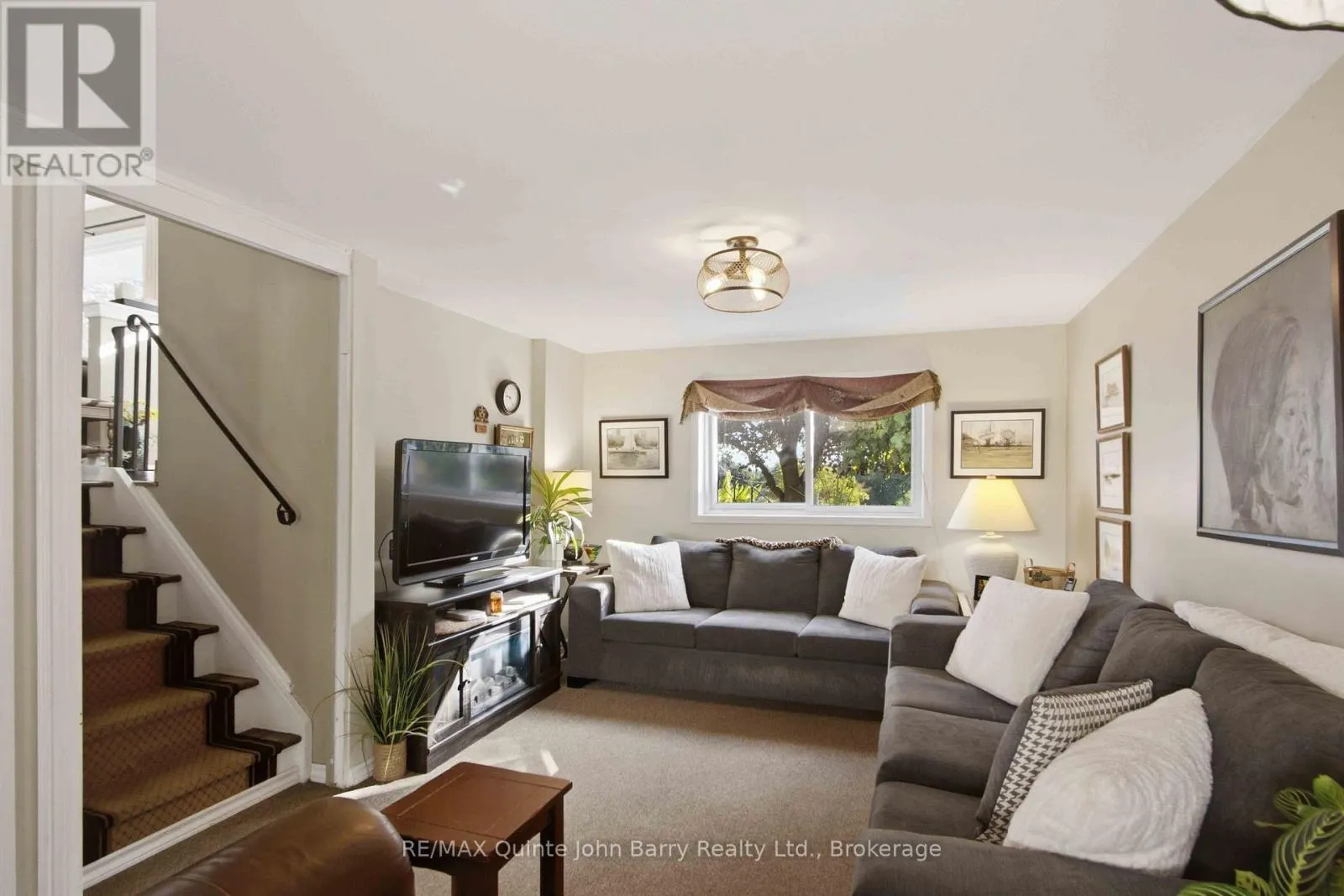 1 PARKSIDE DRIVE