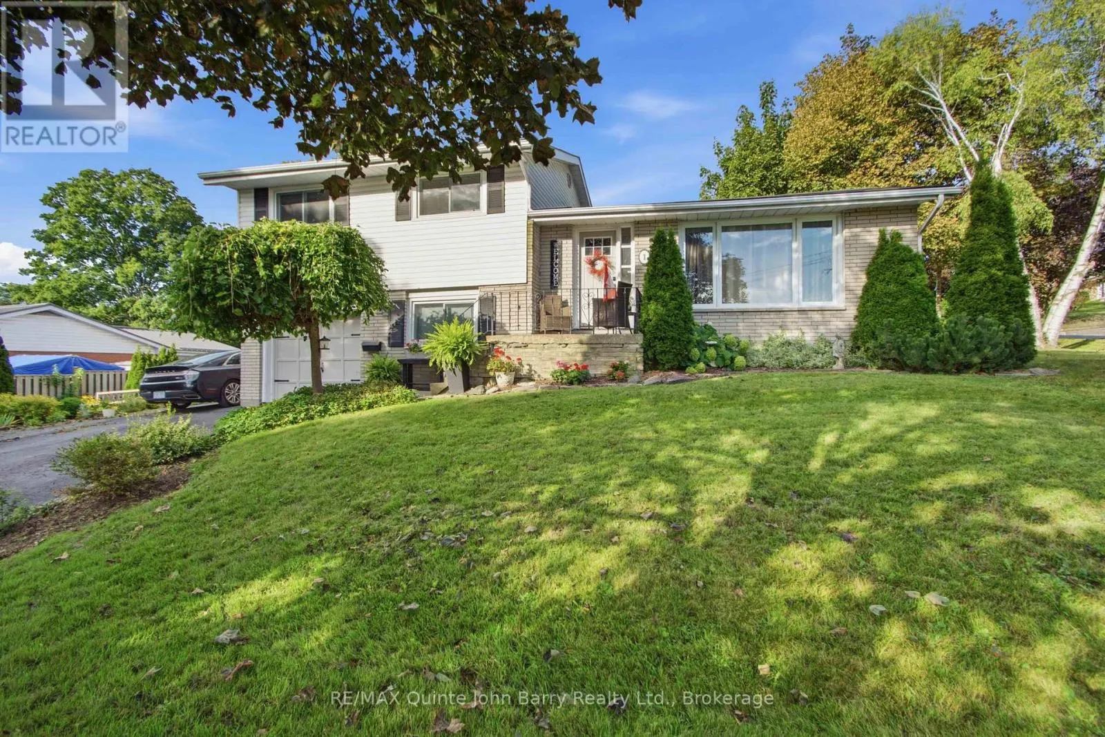 1 PARKSIDE DRIVE