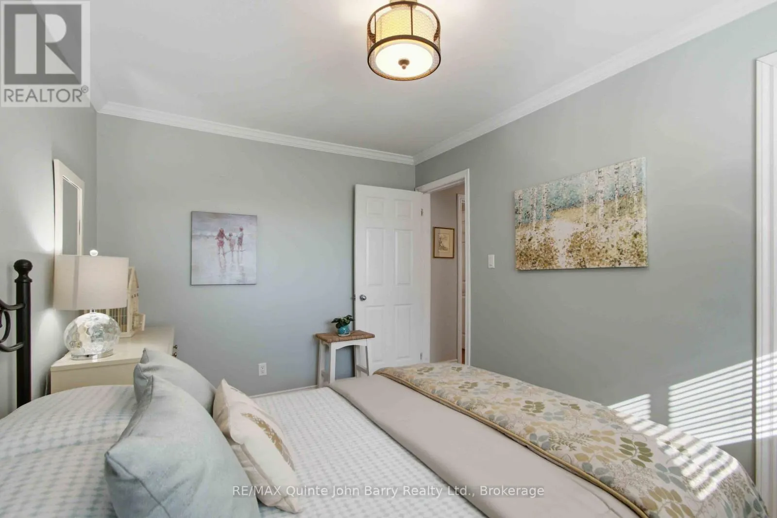 1 PARKSIDE DRIVE