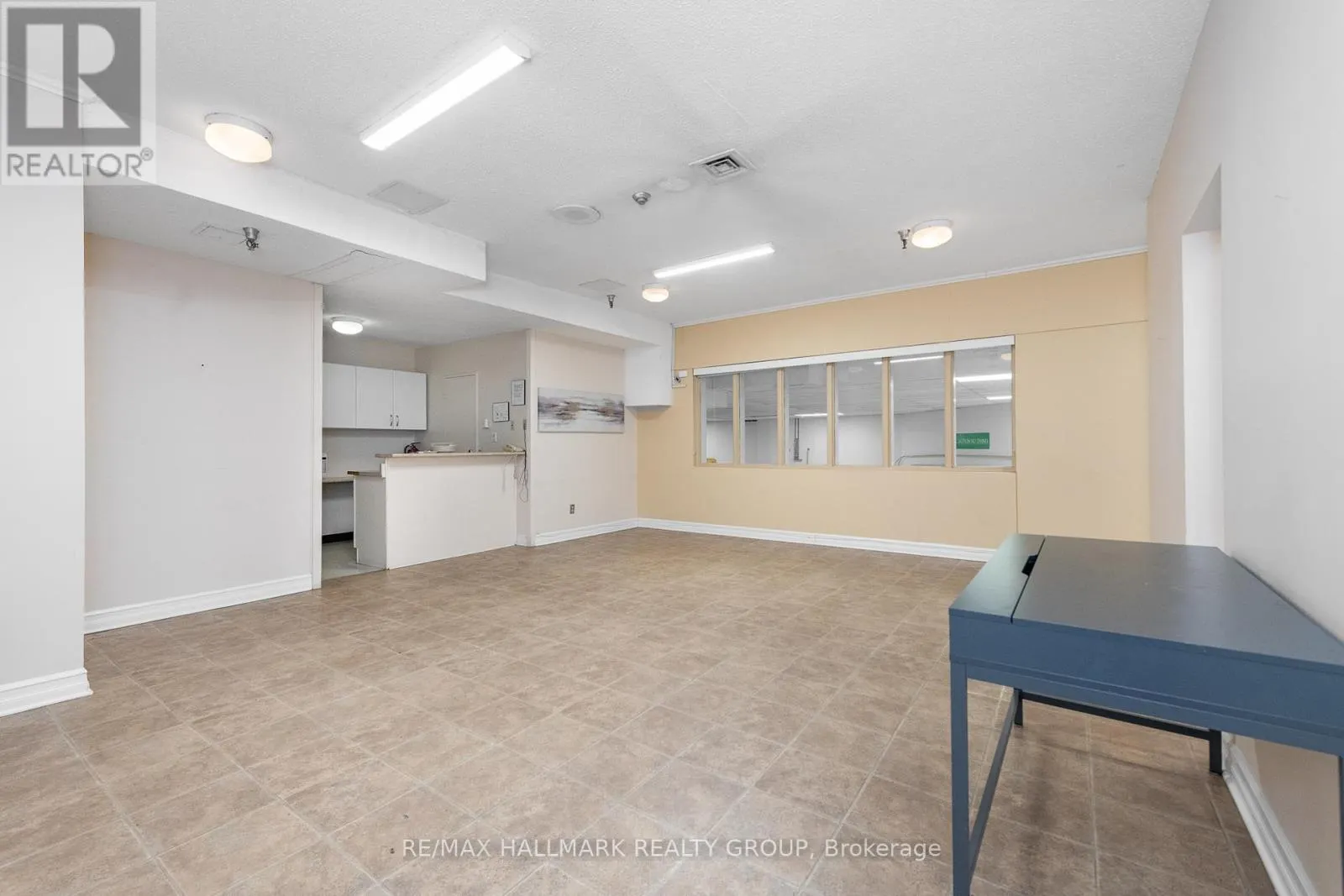 #214 - 1505 BASELINE ROAD