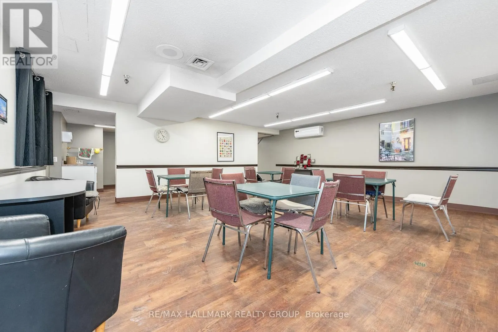 #214 - 1505 BASELINE ROAD