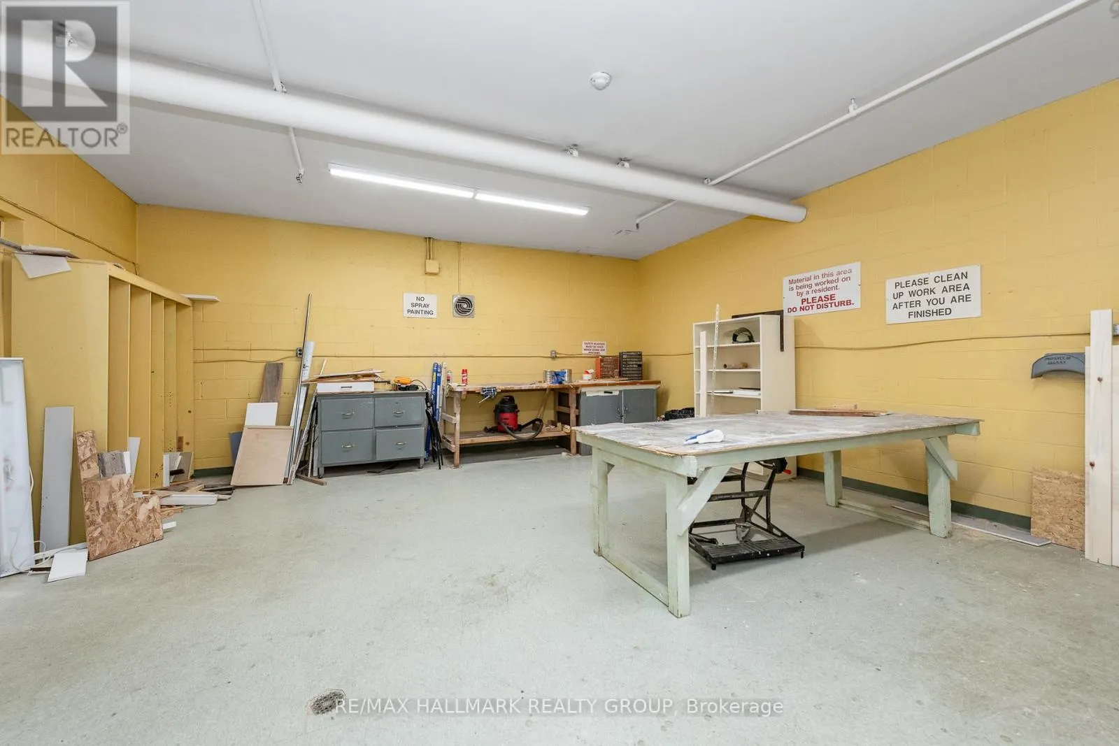 #214 - 1505 BASELINE ROAD