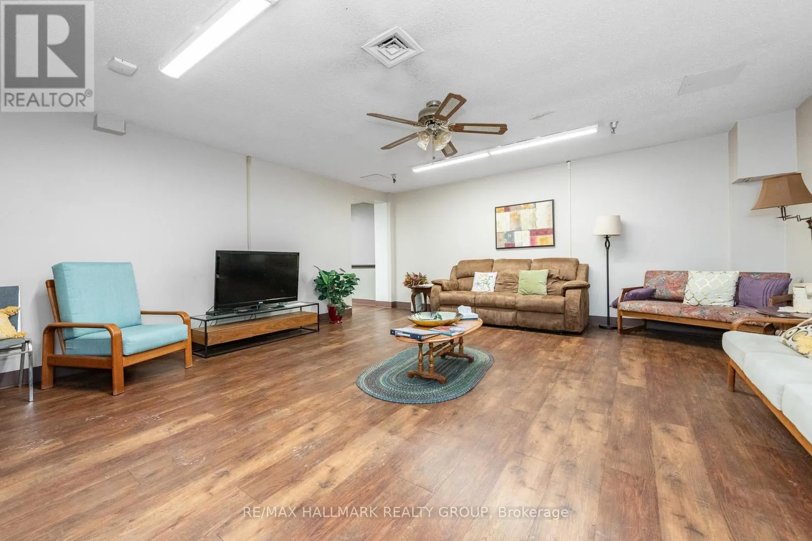 #214 - 1505 BASELINE ROAD