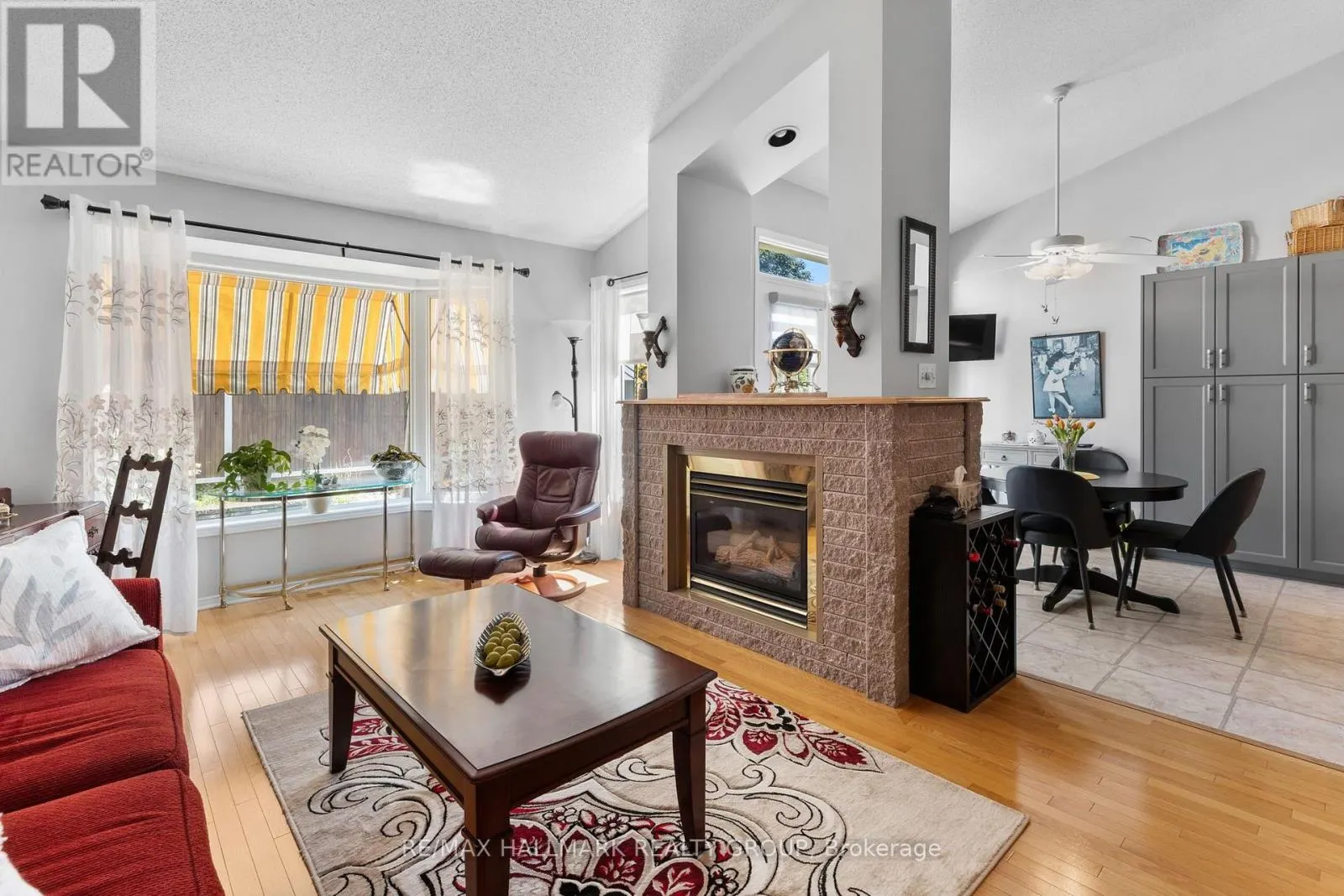 2093 AUBURN RIDGE DRIVE