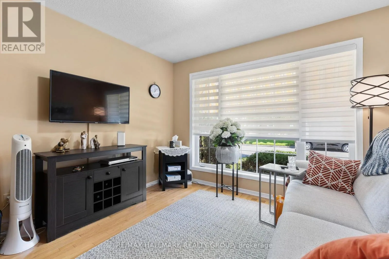 2093 AUBURN RIDGE DRIVE