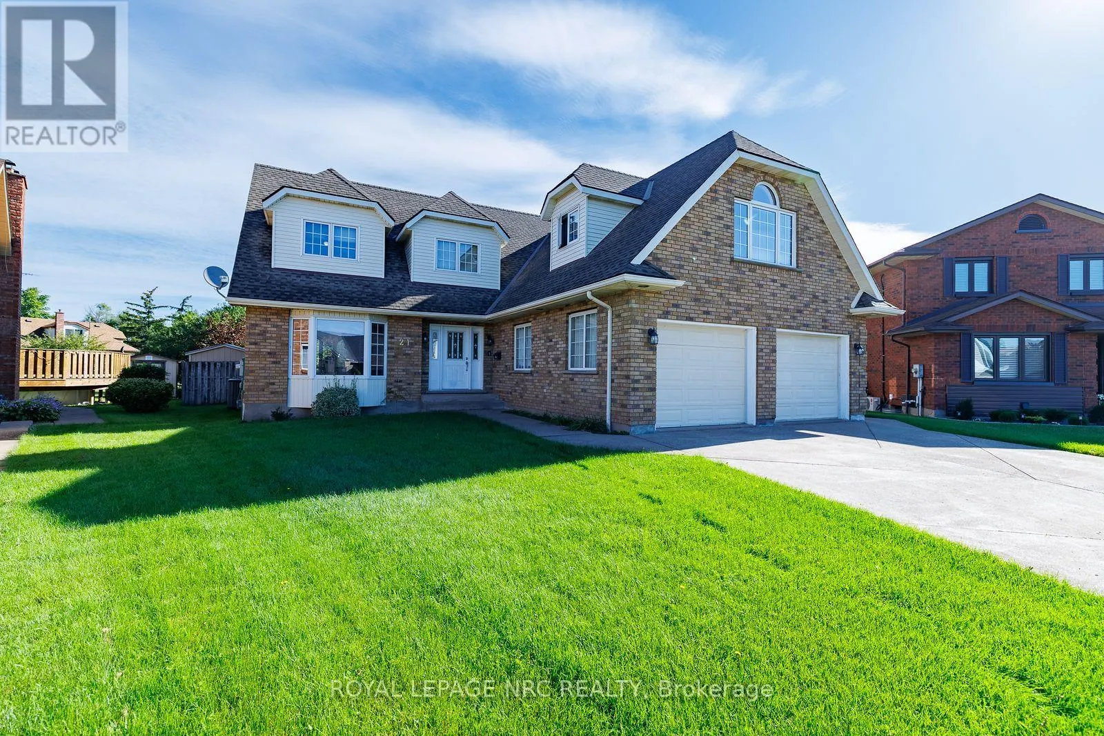21 ELMVALE CRESCENT