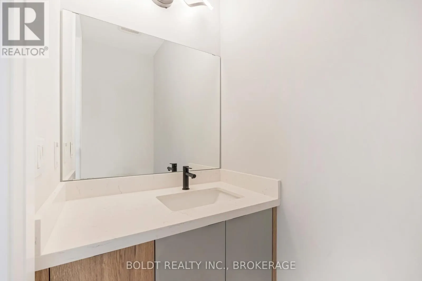 27 WELLSPRING WAY