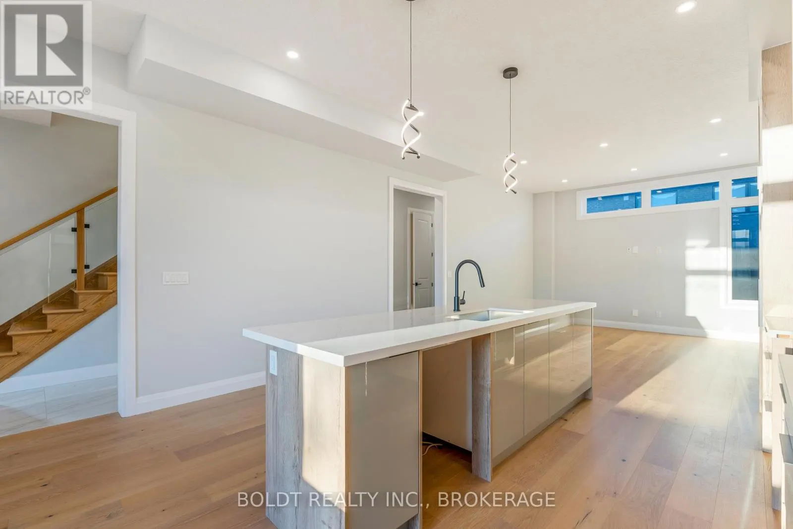 27 WELLSPRING WAY