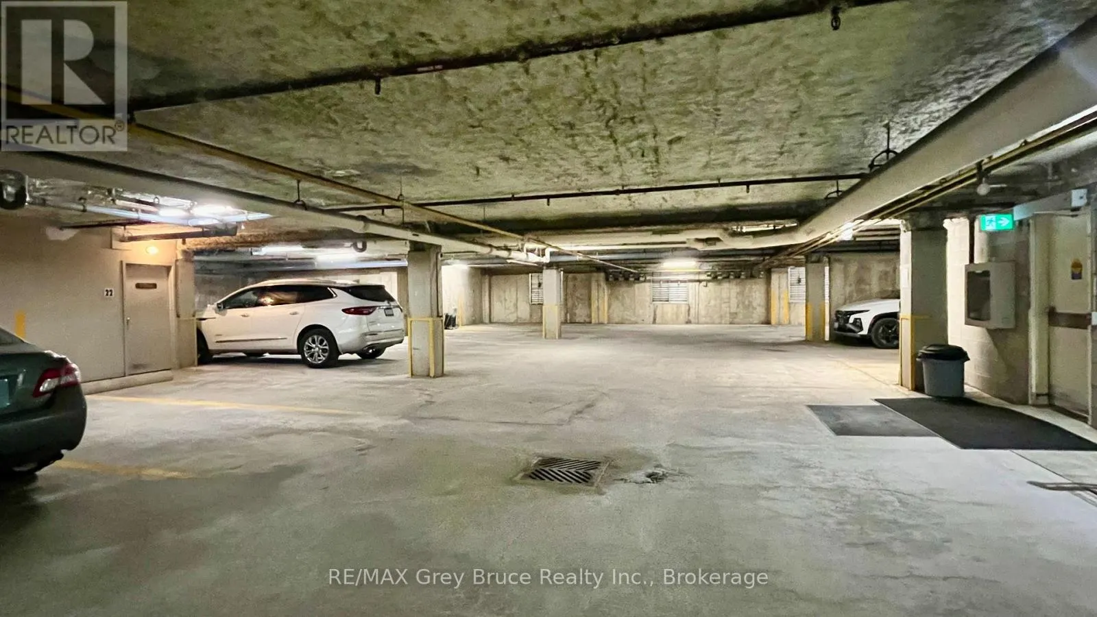 310 - 2555 3RD AVENUE W #310