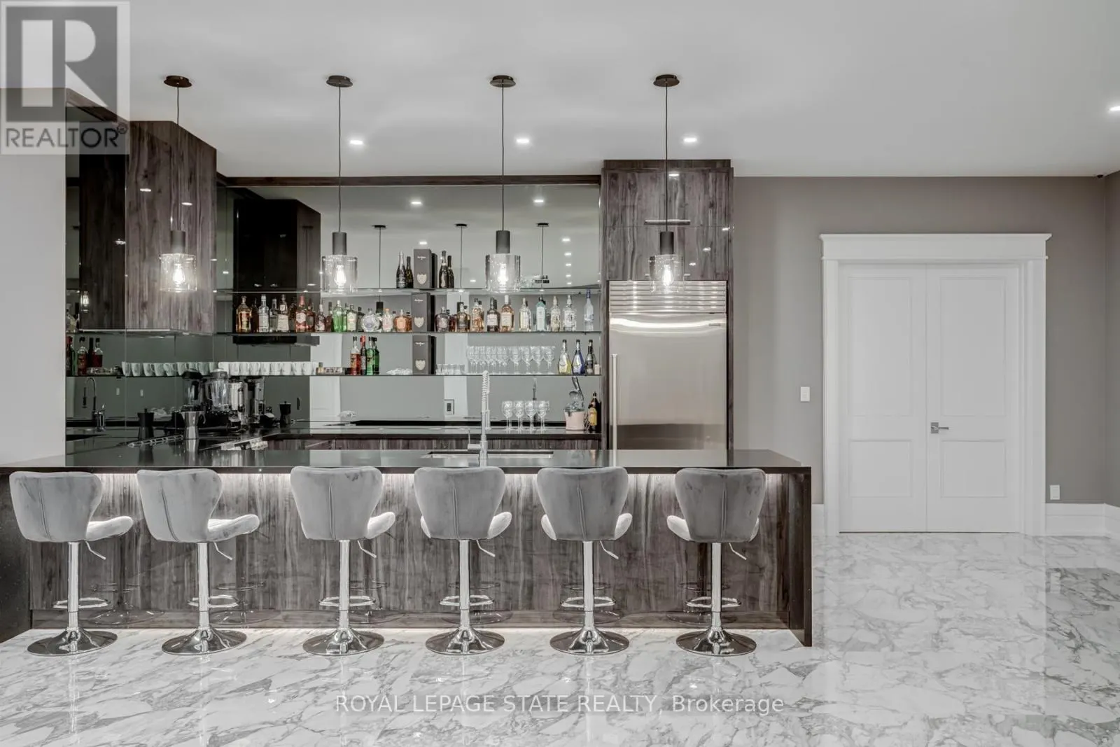 1272 FIDDLERS GREEN ROAD