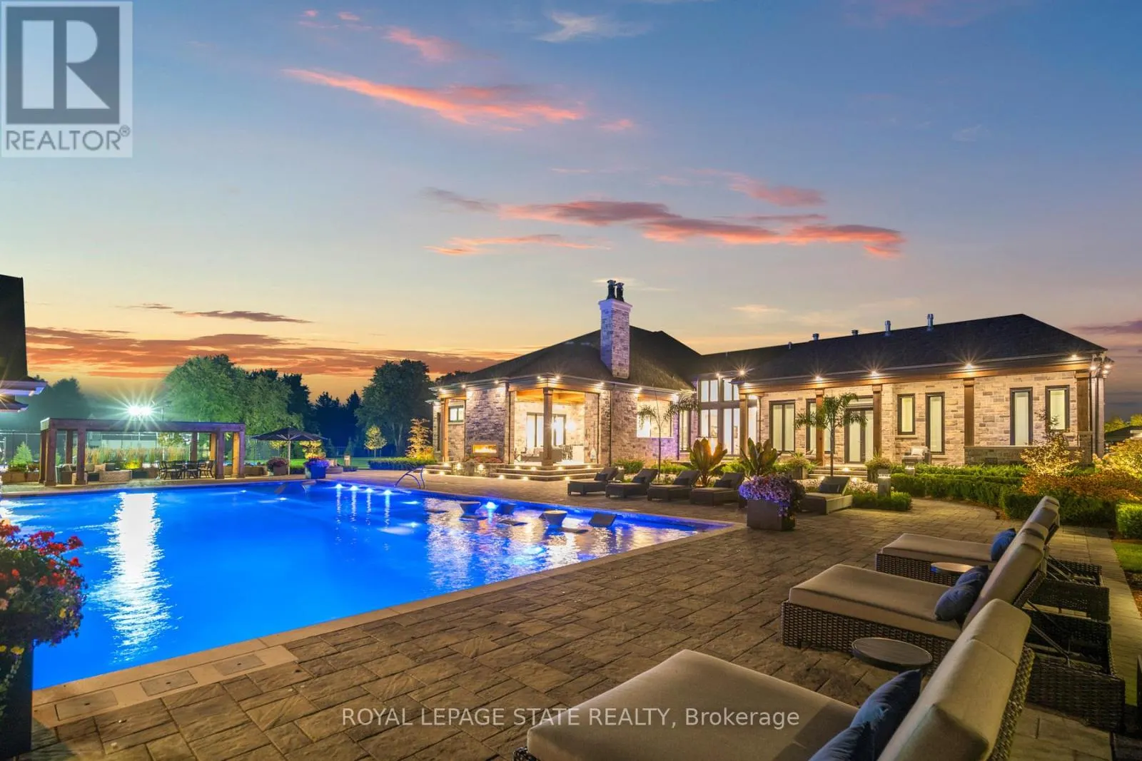 1272 FIDDLERS GREEN ROAD