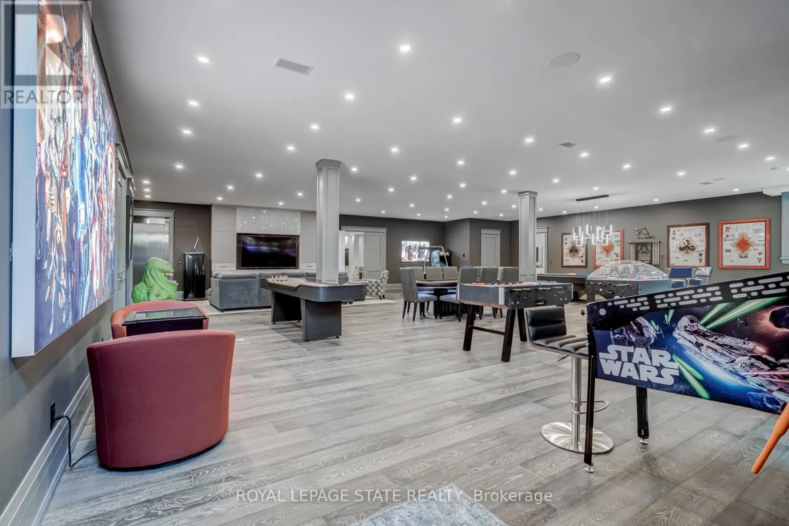 1272 FIDDLERS GREEN ROAD
