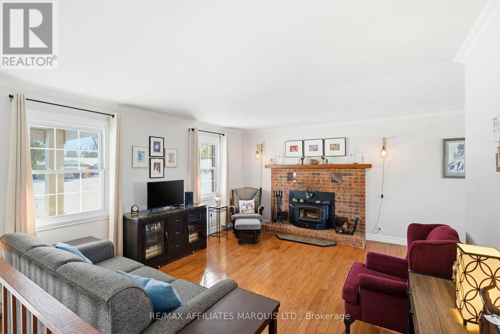 21 SPRUCE STREET