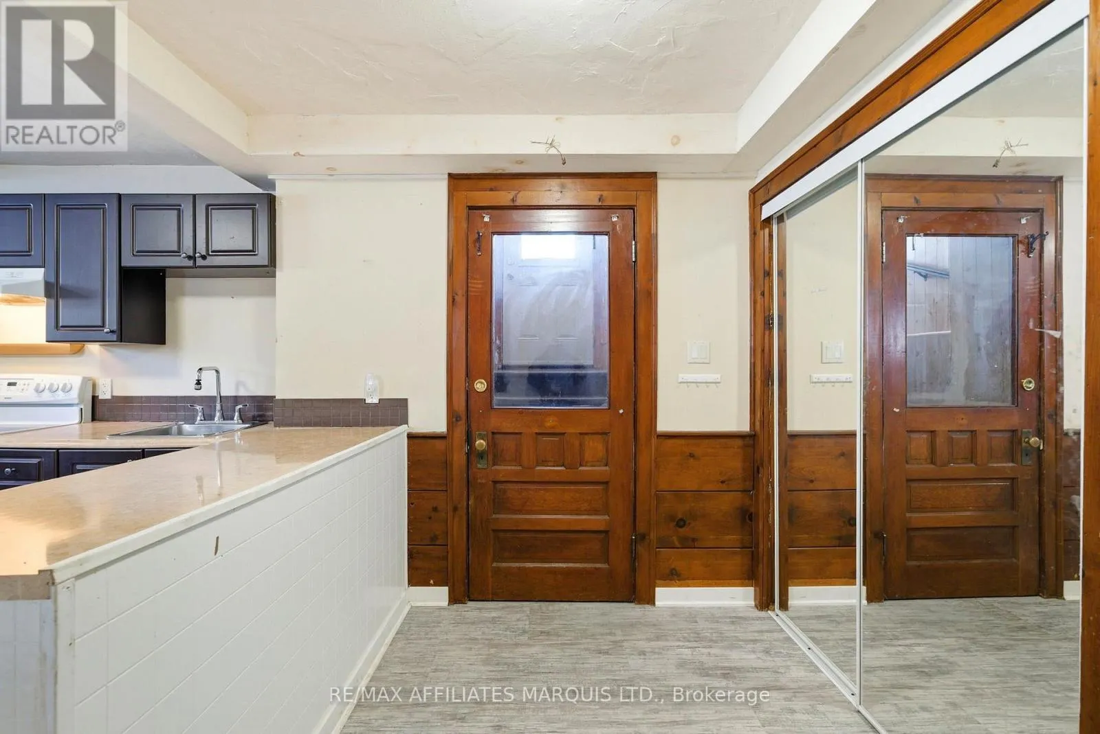 21 SPRUCE STREET