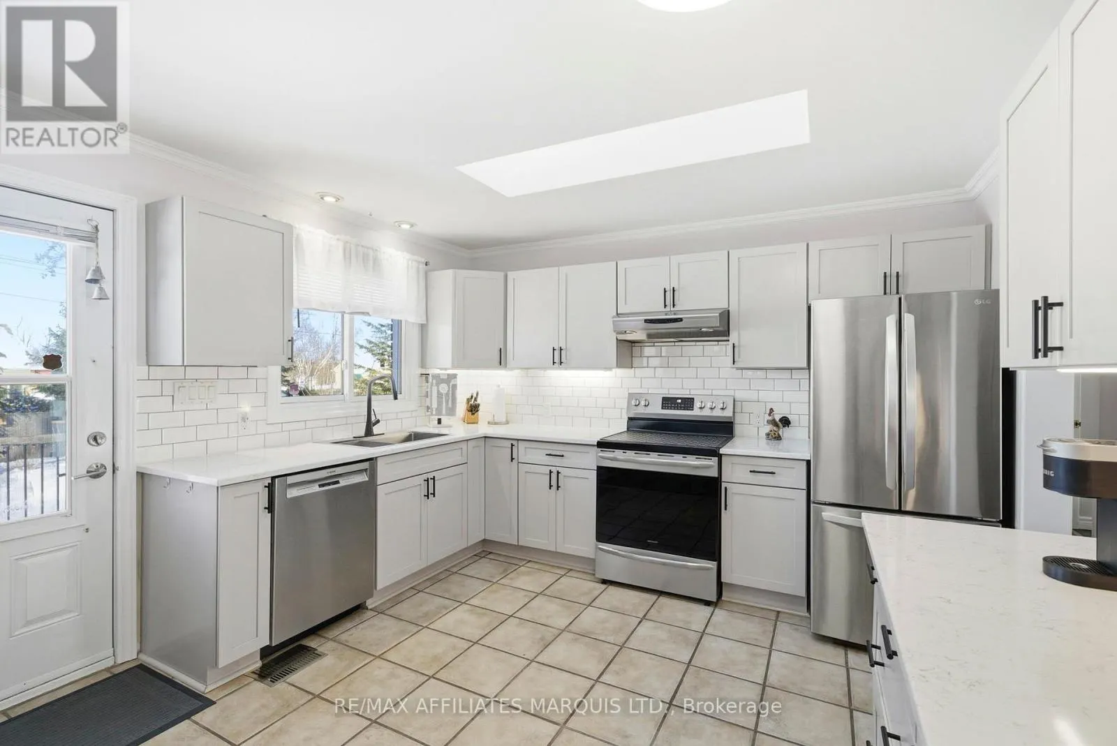 21 SPRUCE STREET