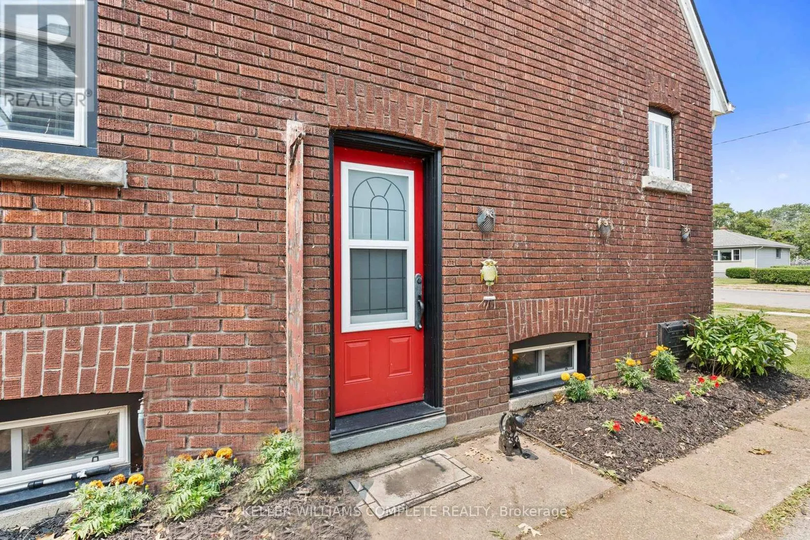 55 WINTEMUTE STREET