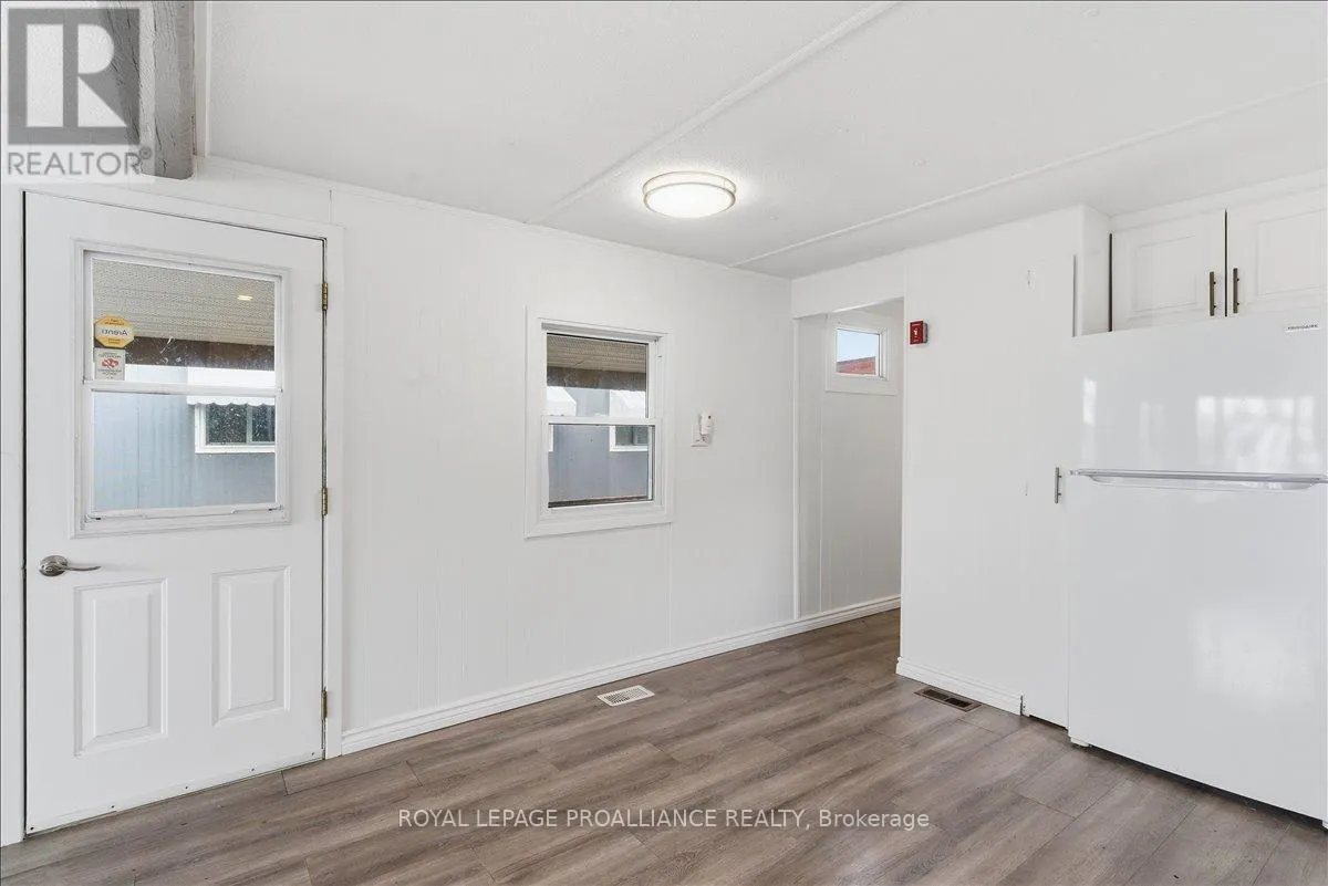 47 - 311 DUNDAS STREET E #47