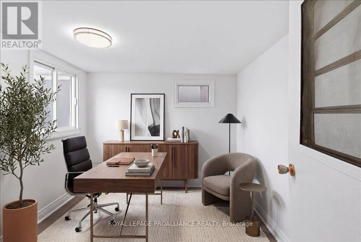 47 - 311 DUNDAS STREET E #47