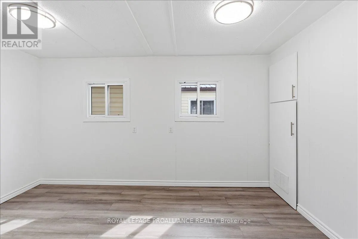 47 - 311 DUNDAS STREET E #47