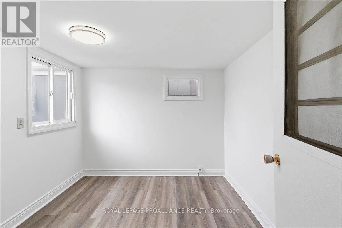 47 - 311 DUNDAS STREET E #47