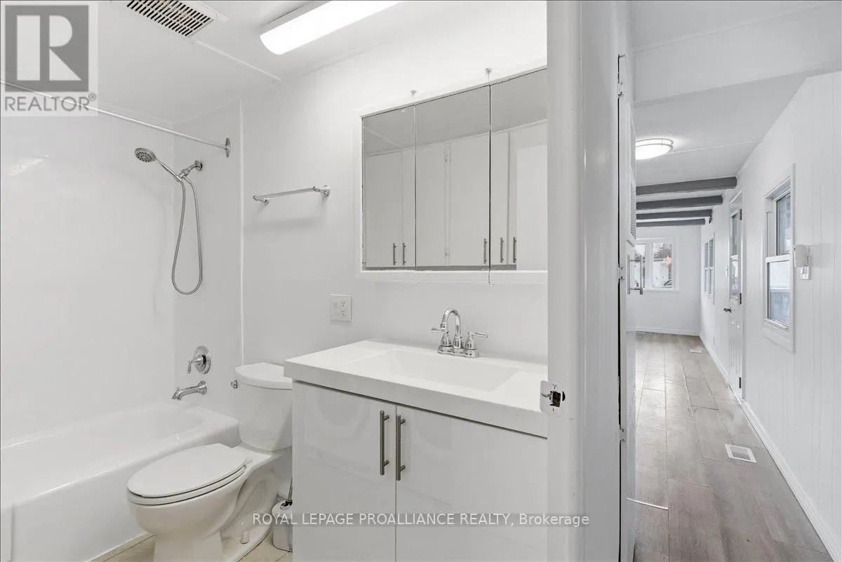 47 - 311 DUNDAS STREET E #47