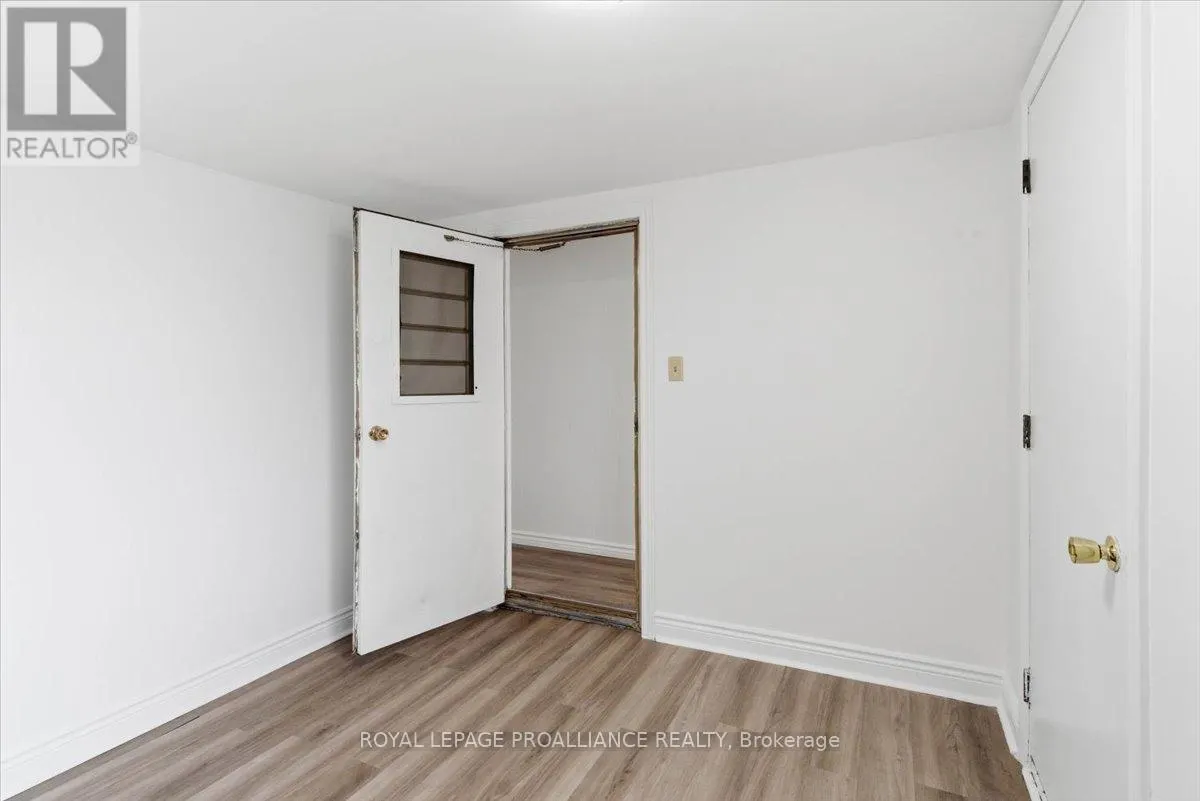 47 - 311 DUNDAS STREET E #47