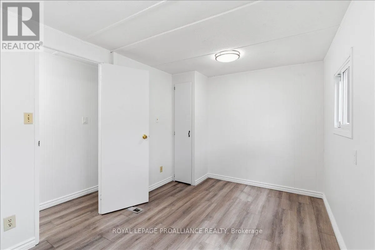 47 - 311 DUNDAS STREET E #47