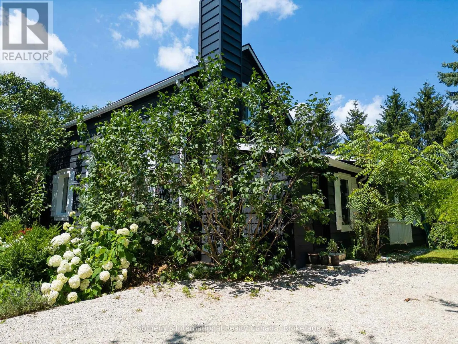 119 MATILDA STREET