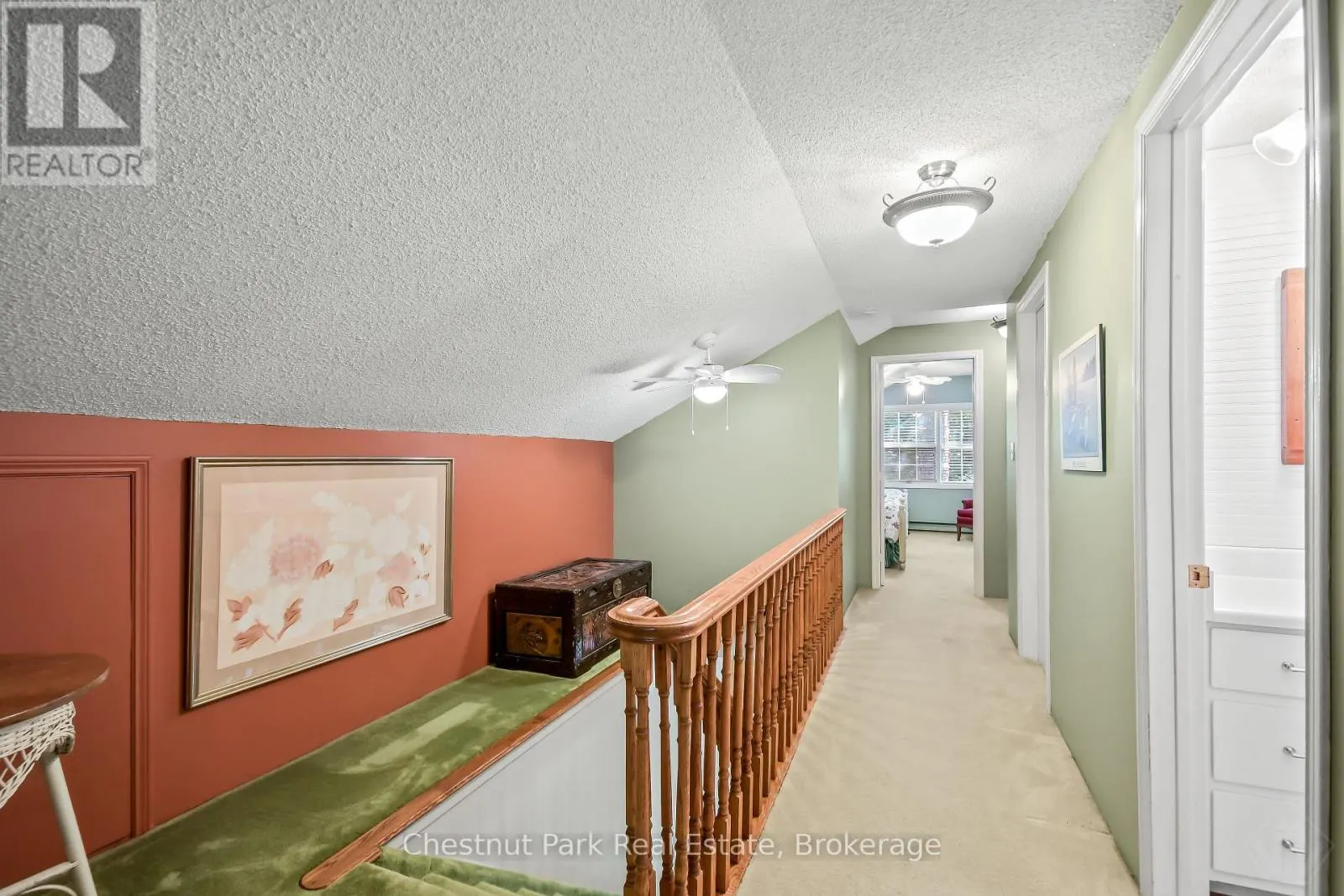 1019 MAPLEWOOD ROAD W