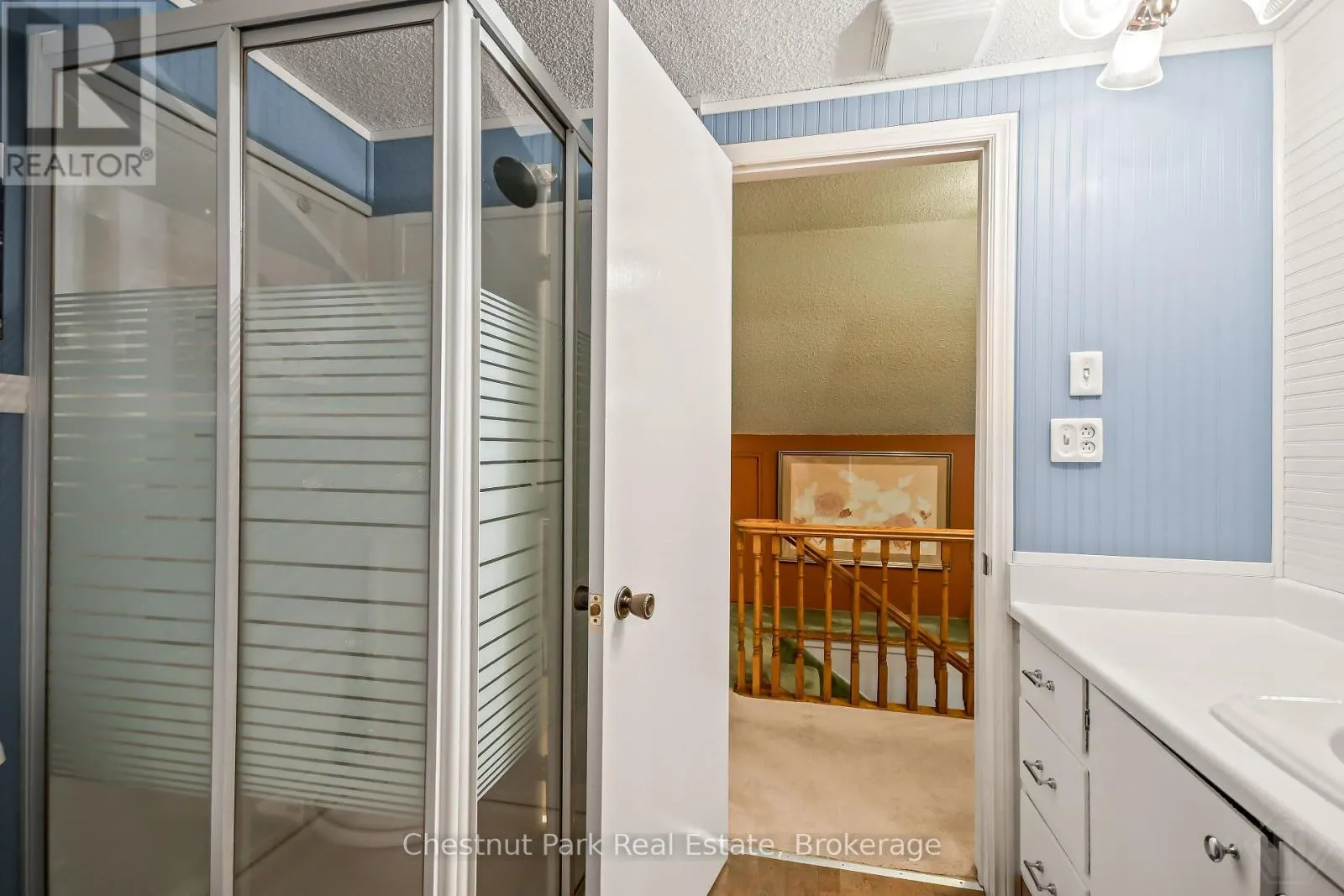 1019 MAPLEWOOD ROAD W
