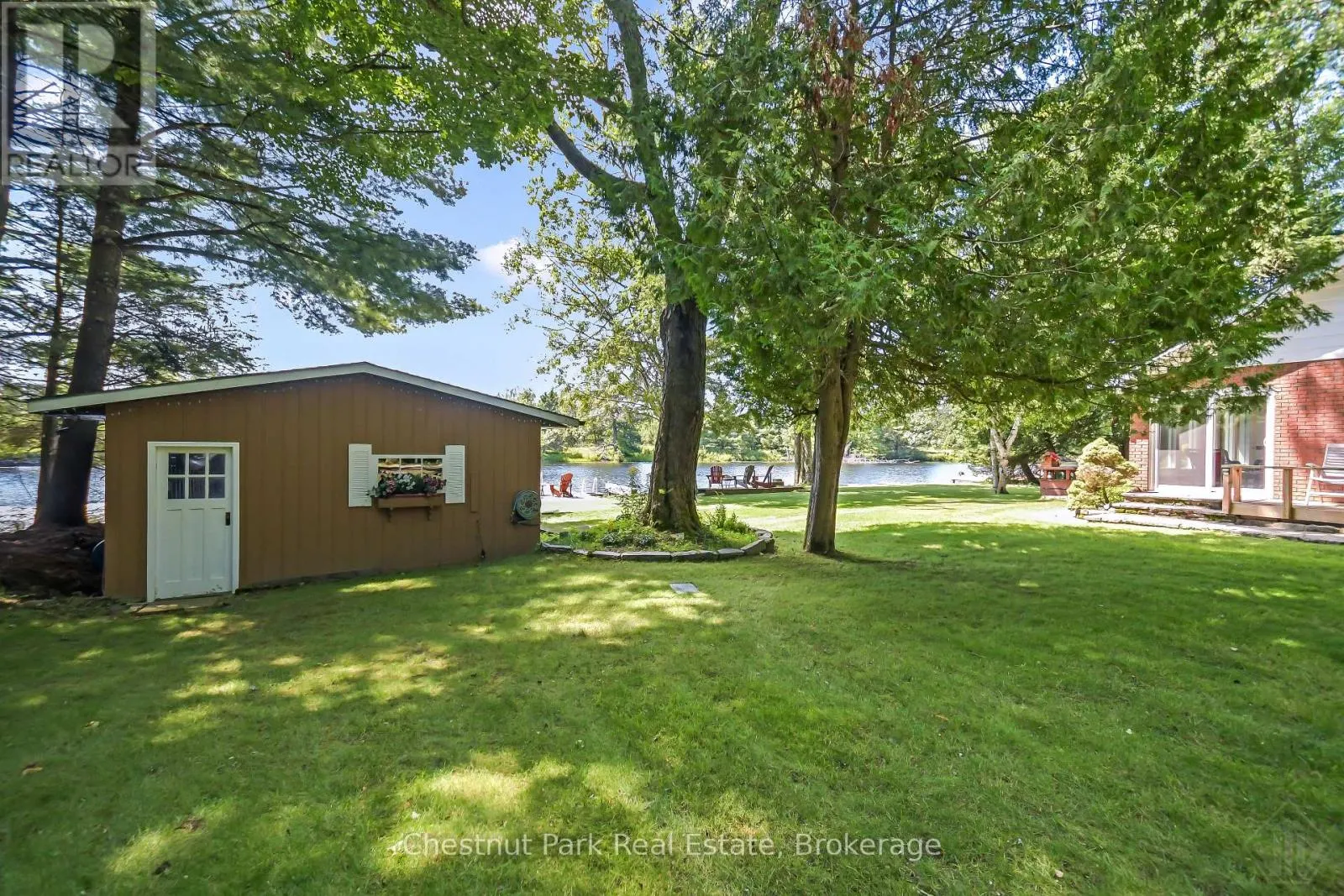 1019 MAPLEWOOD ROAD W