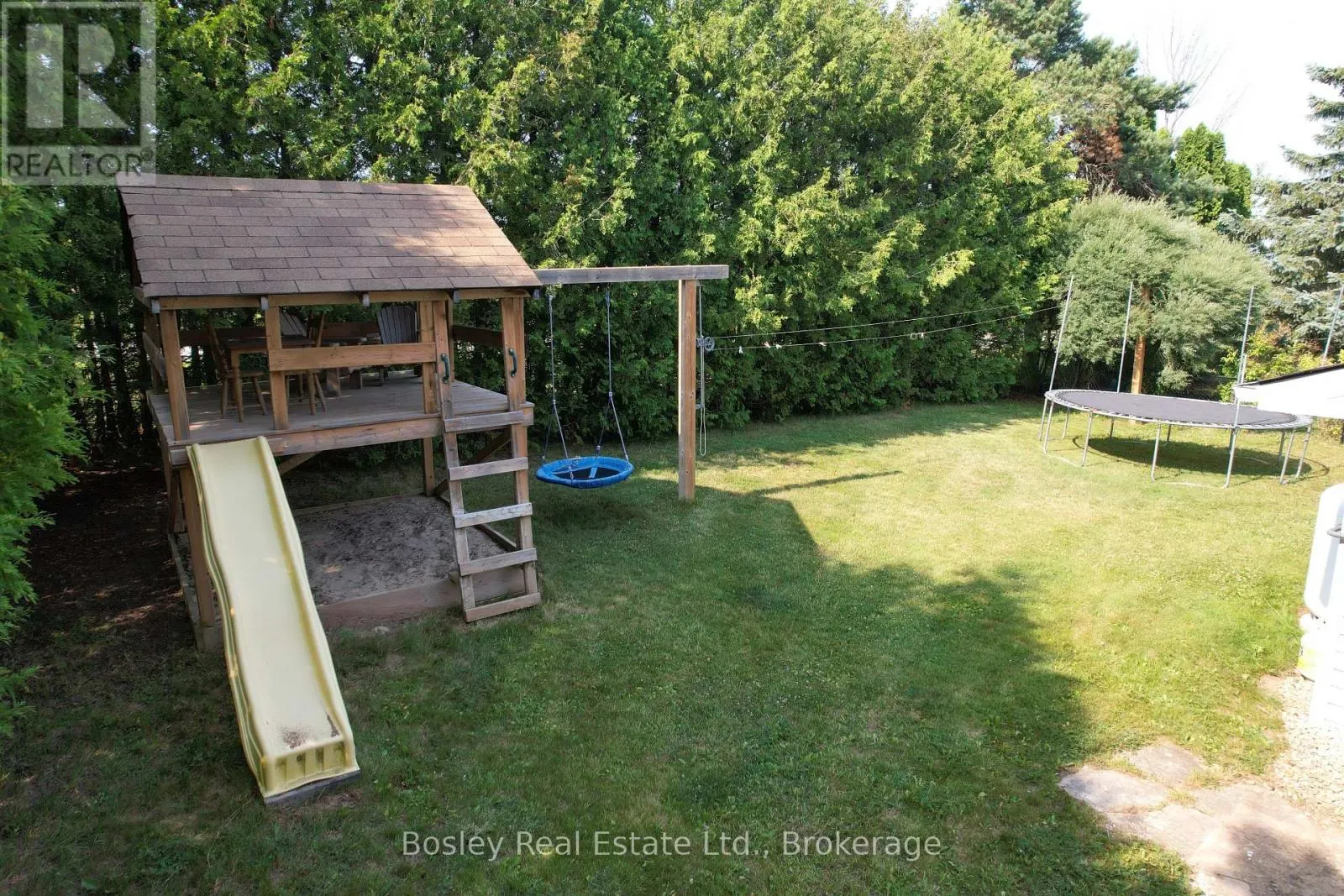 357190 THE BLUE MOUNTAIN MEAFORD TOWNLINE