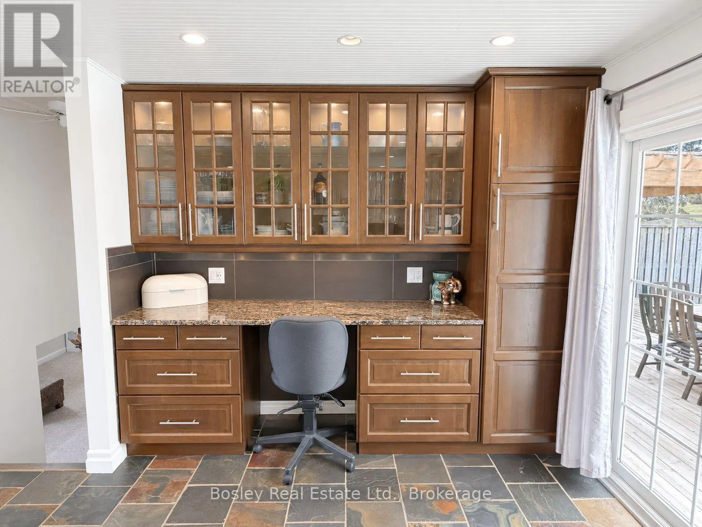 357190 THE BLUE MOUNTAIN MEAFORD TOWNLINE