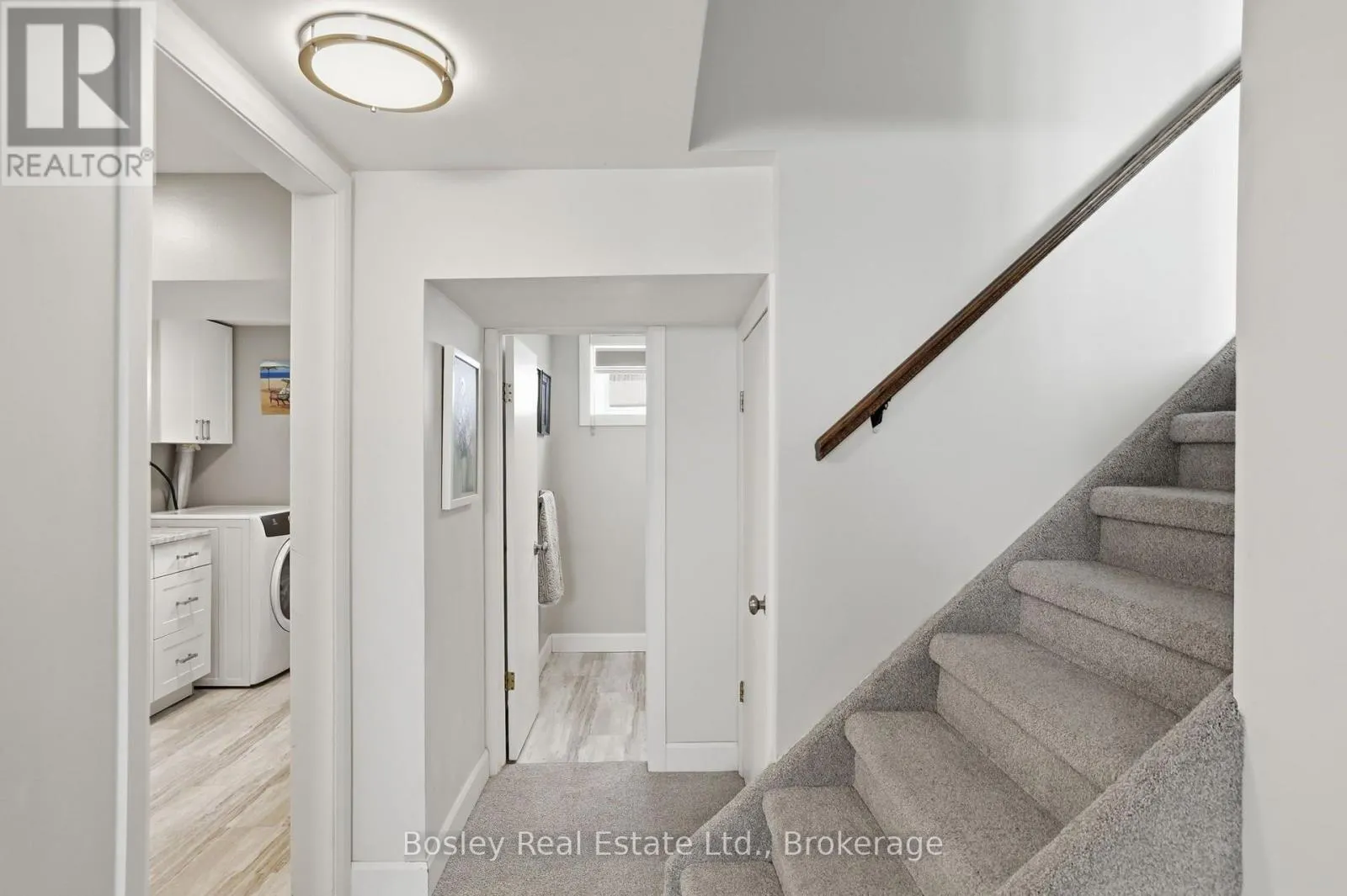 357190 THE BLUE MOUNTAIN MEAFORD TOWNLINE