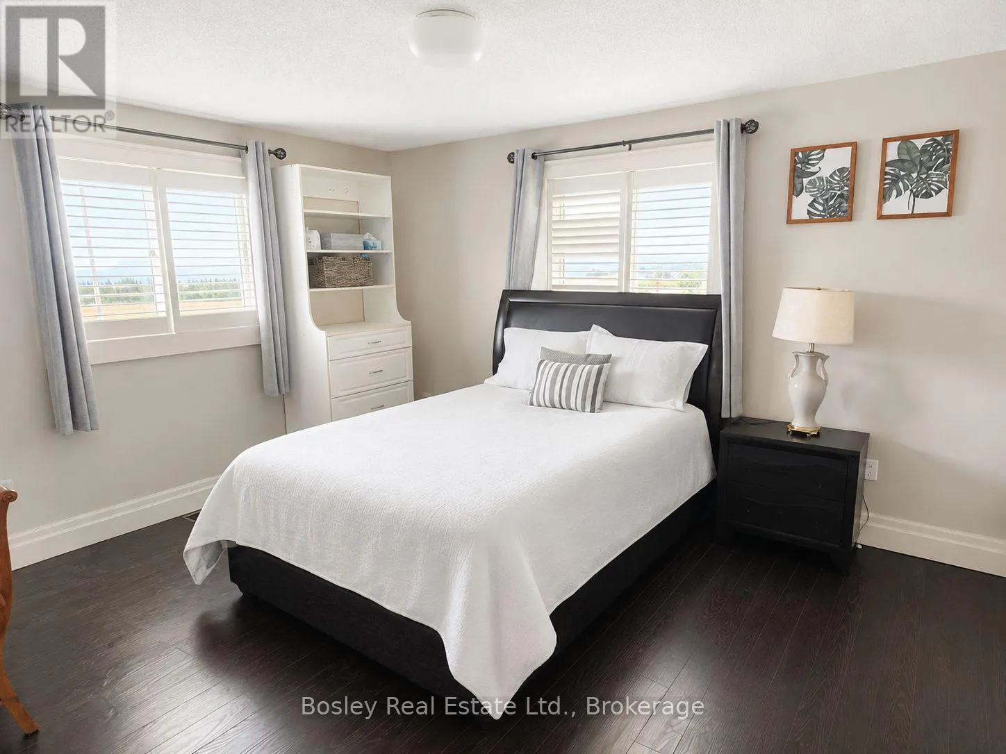 357190 THE BLUE MOUNTAIN MEAFORD TOWNLINE