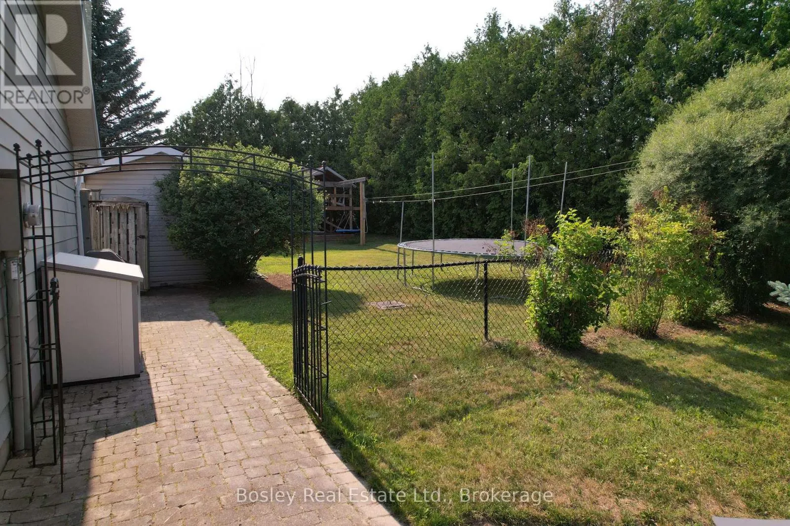 357190 THE BLUE MOUNTAIN MEAFORD TOWNLINE