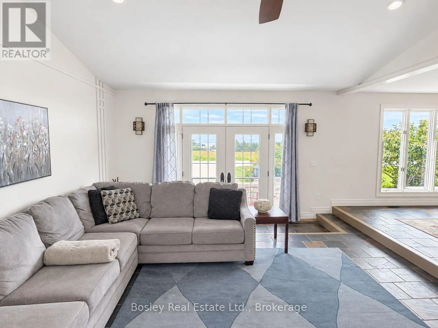 357190 THE BLUE MOUNTAIN MEAFORD TOWNLINE