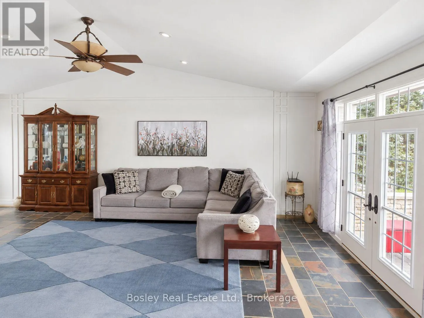 357190 THE BLUE MOUNTAIN MEAFORD TOWNLINE