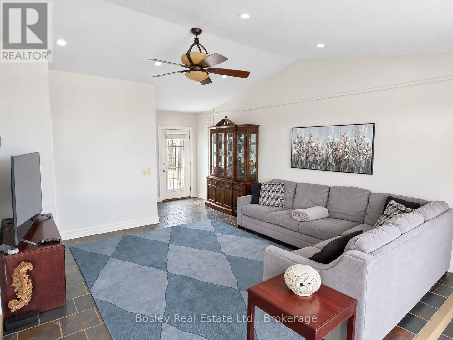 357190 THE BLUE MOUNTAIN MEAFORD TOWNLINE